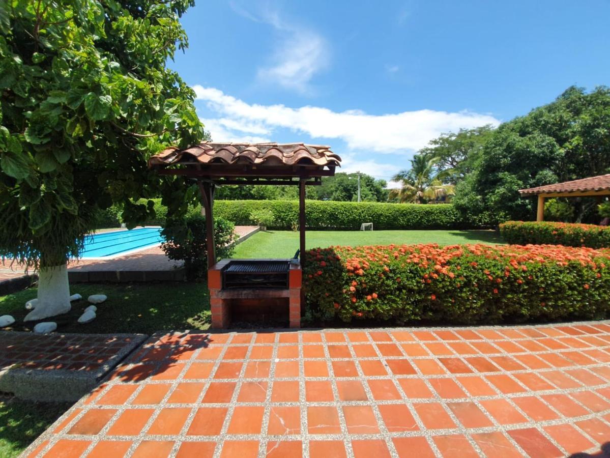 Finca Hacienda El Castillo סנטה פה דה אנטיוקיה מראה חיצוני תמונה