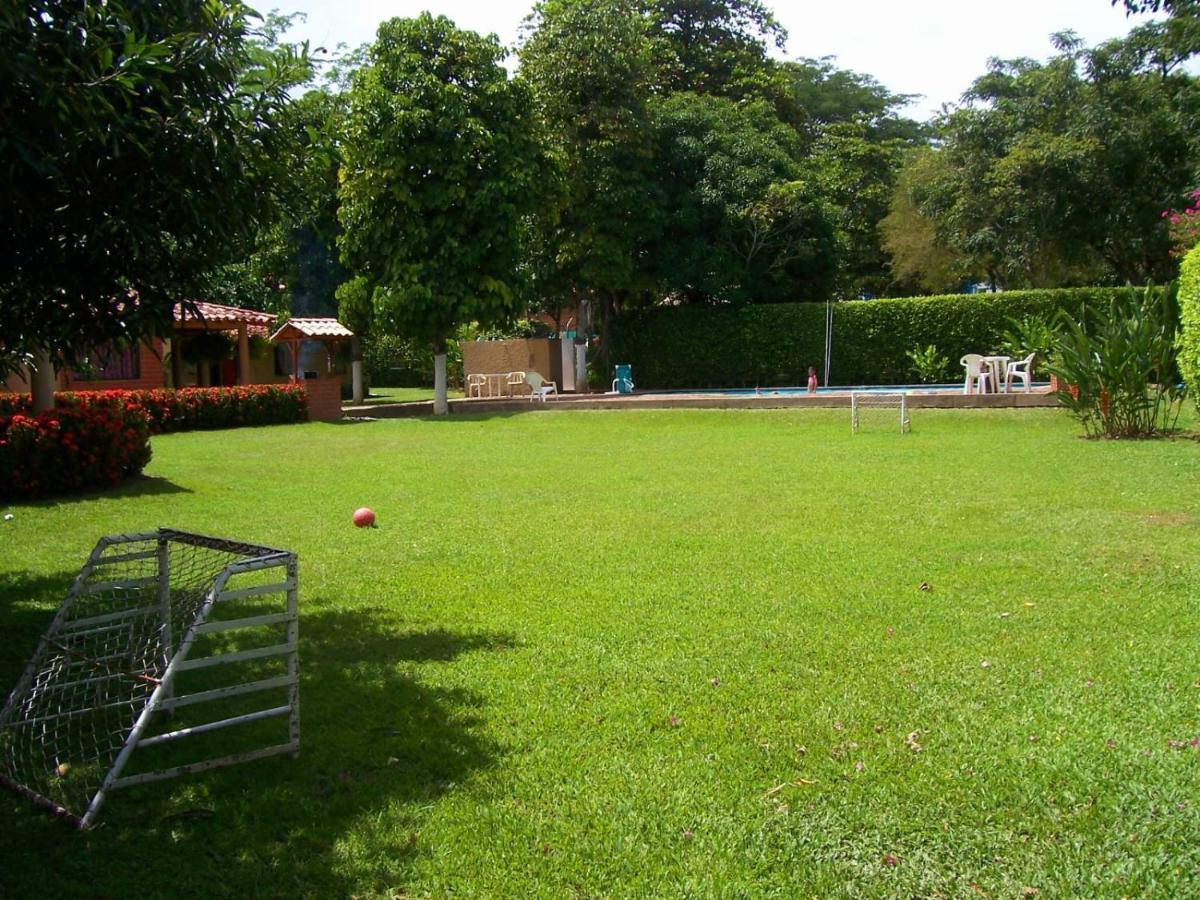Finca Hacienda El Castillo סנטה פה דה אנטיוקיה מראה חיצוני תמונה